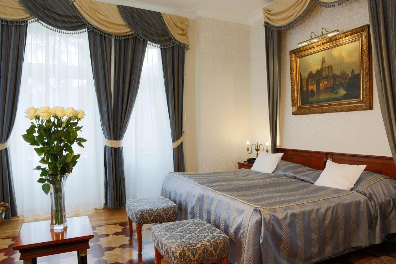 Hotel Vila Livia Karlovy Vary Eksteriør bilde