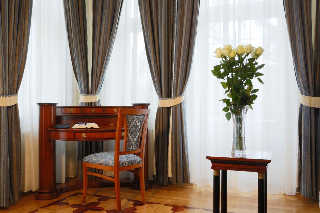 Hotel Vila Livia Karlovy Vary Eksteriør bilde